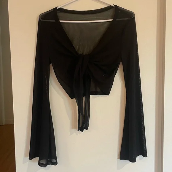 Mesh cover up - Picture 1 of 4